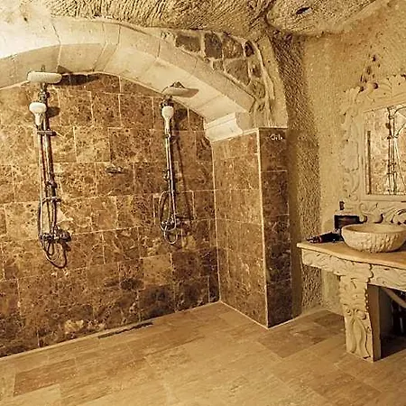 Отель Carna Cave 3*